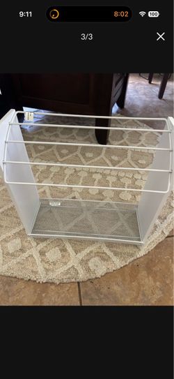 White Metal Wire Desktop Organizer Rack