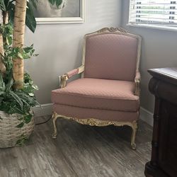 REDUCED Beautiful Thomasville Clean Immaculate Louis XV arm Chair 