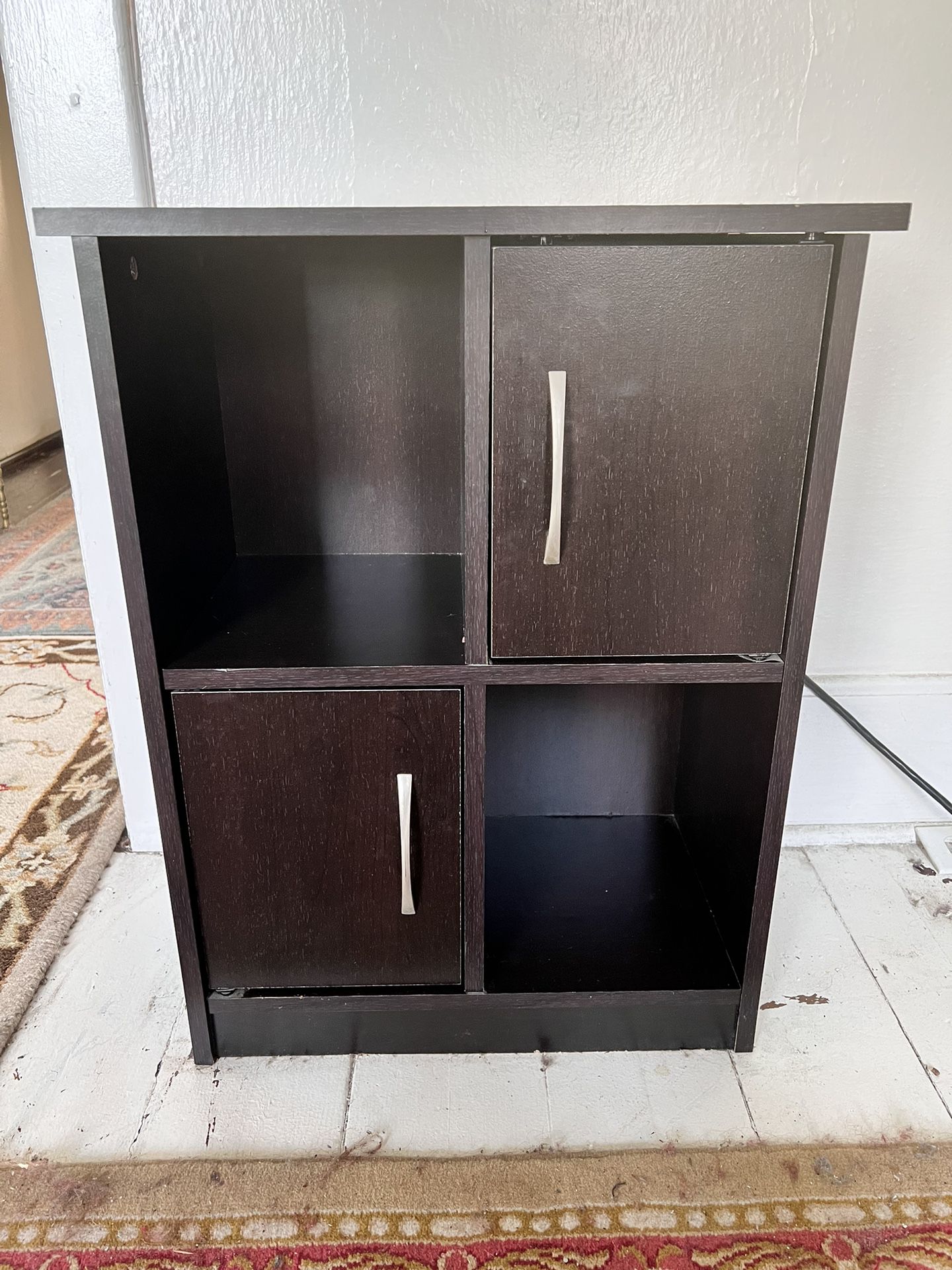 Storage Shelf / Cabinet
