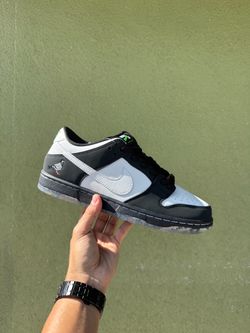 Nike SB Dunk Low Staple Panda Pigeon