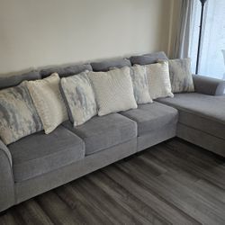 Ashley Jewel Gray Sectional Sofa w/ 7 Accent Pillows - Comfy & Stylish