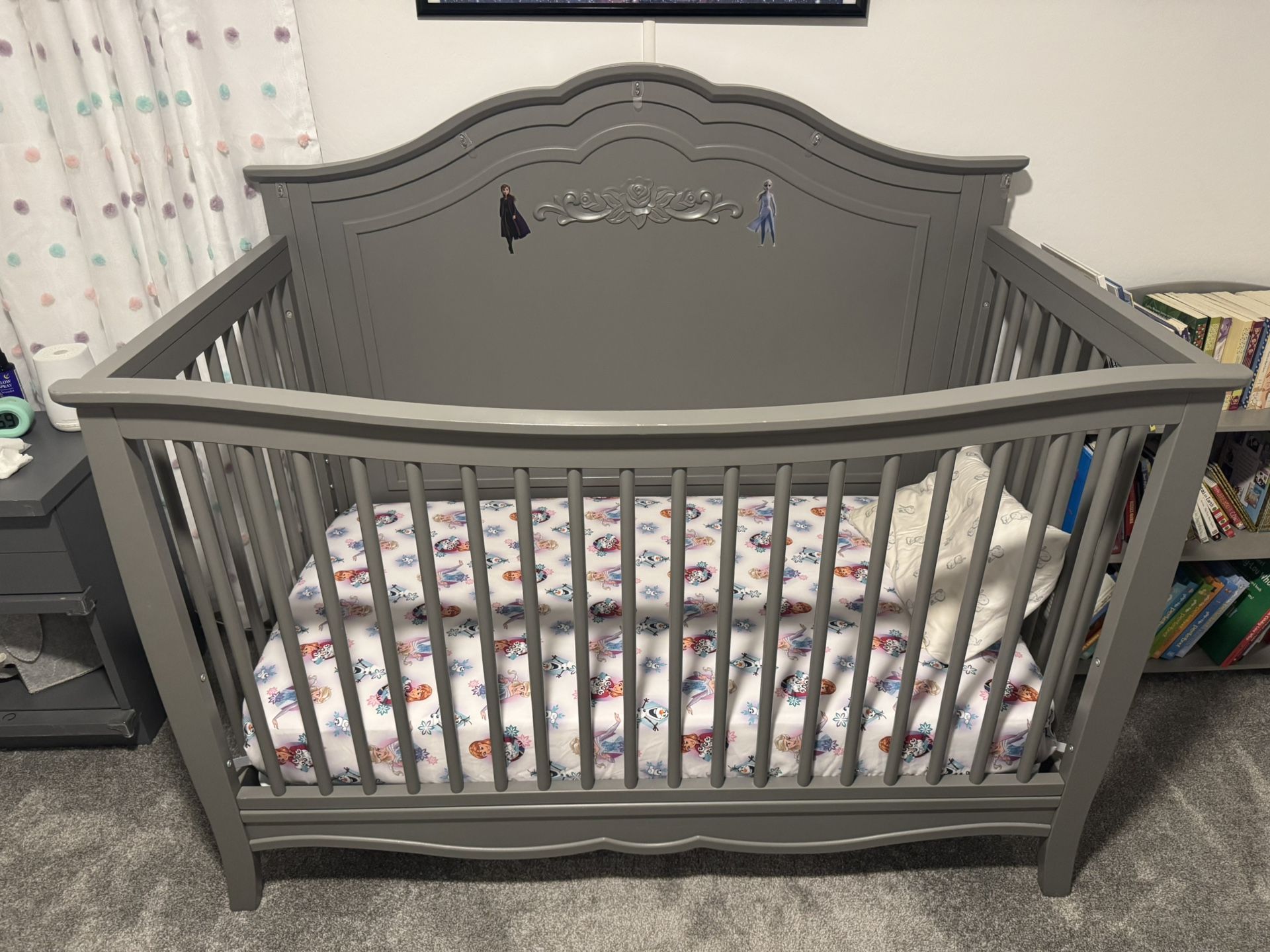 Gray Davinci Fiona Crib