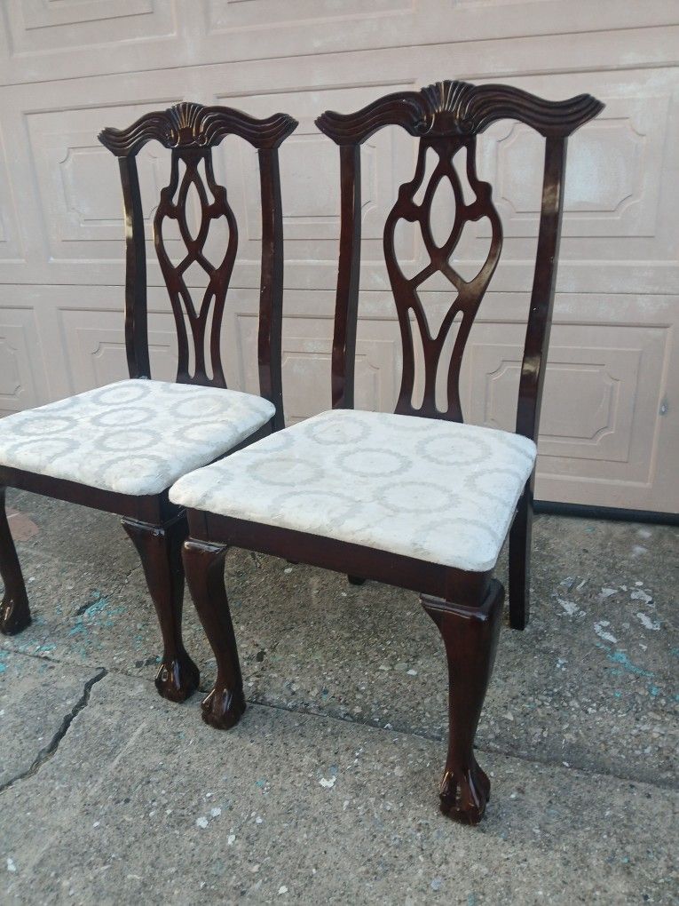 2 Queen Anne Chairs