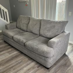 Sofa Light Gray New Condition 