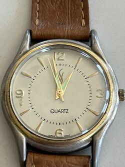 VINTAGE VIRGINIA SLIMS QUARTZ WOMANS WATCH  “Time Waits For No Woman “