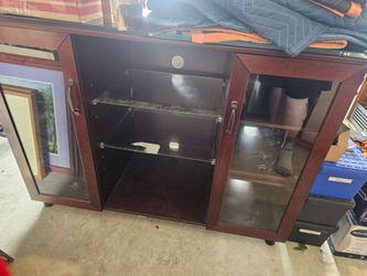 Free tv stand