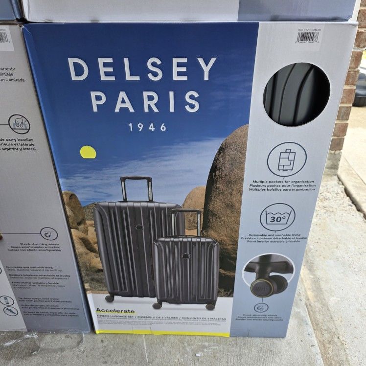 Delsey Paris Accelerate 2 piece Black colorHardside Spinner Luggage Set