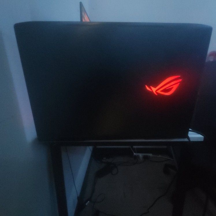 Asus 17.3"strix GL703GE
