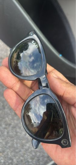 Ray-Ban Wayfarer Sunglasses Black