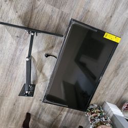 29" Samsung TV With Wall Base 
