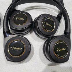 OEM 2021-2024 CADILLAC ESCALADE, Wireless Digital Headphones Remote (2 set available)