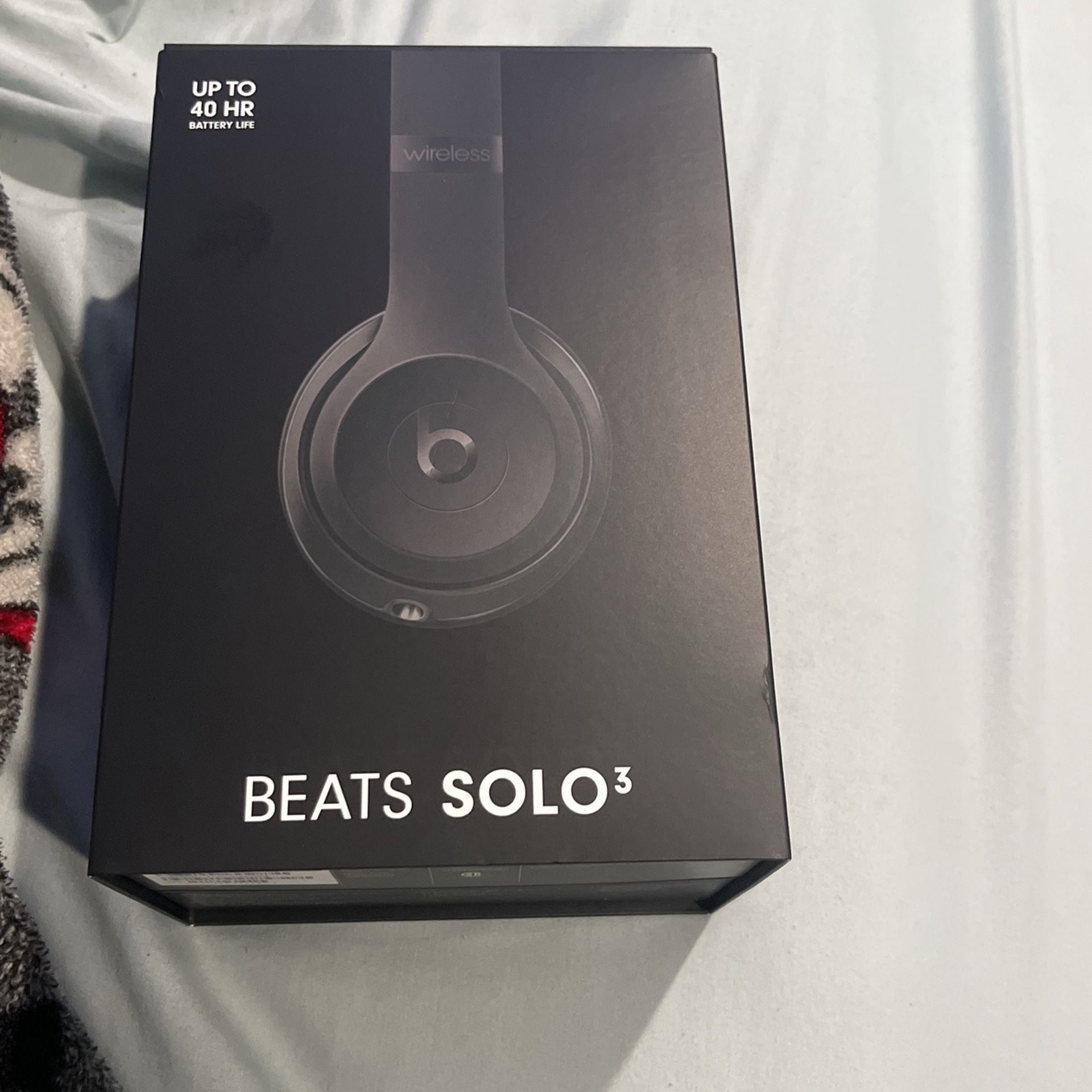 beats solo 3 brand new