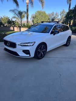 2020 Volvo V60