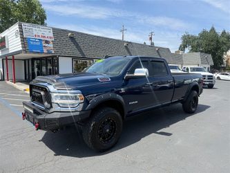 2019 RAM 2500 Laramie, 6.7 CUMMINS 4X4, LONG BED
