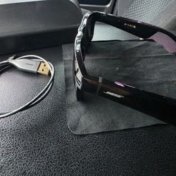 Bose  Bluetooth sunglasess 