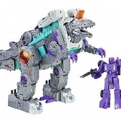 Trypticon and Full-Tilt Titan Class Transformers Generations Titans Return