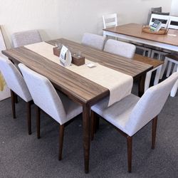 Dining Table 6 Chairs 