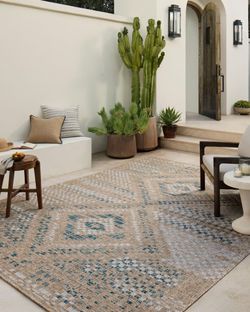 Area rug