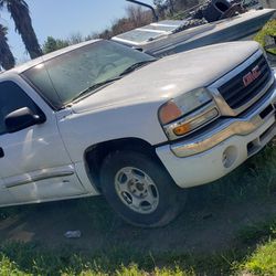 2003 Gmc Sierra Truck Complete No Free Parts. No Part Out
