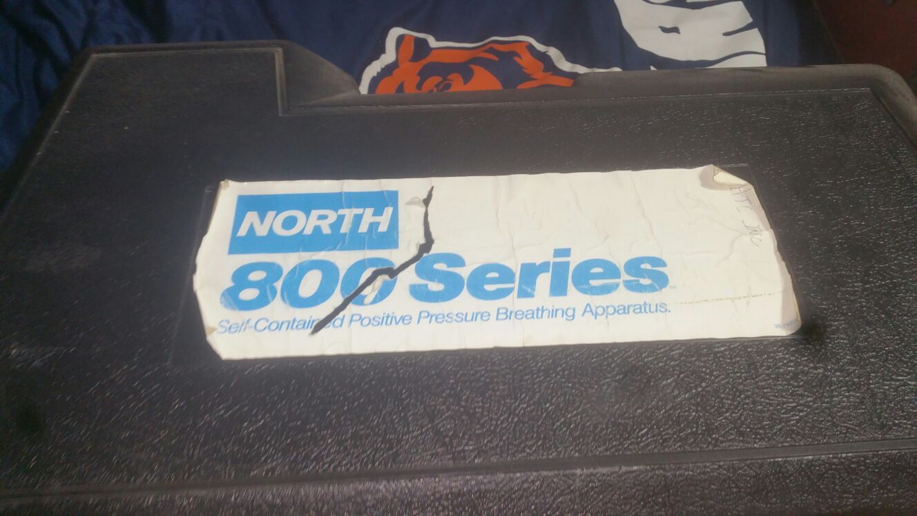 North 800 Series Self-Contained Breathing Apparatus