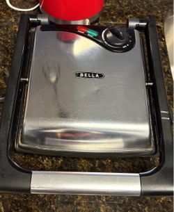 Bella Electric Indoor Grill / Panini Press