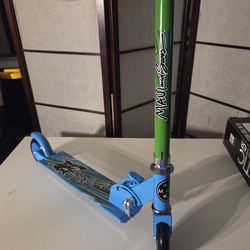 Maui And Sons Fintastic Scooter