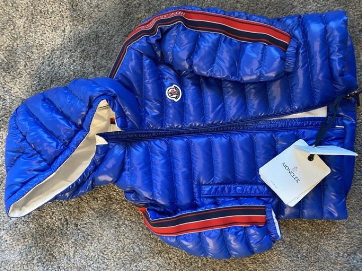 Moncler
