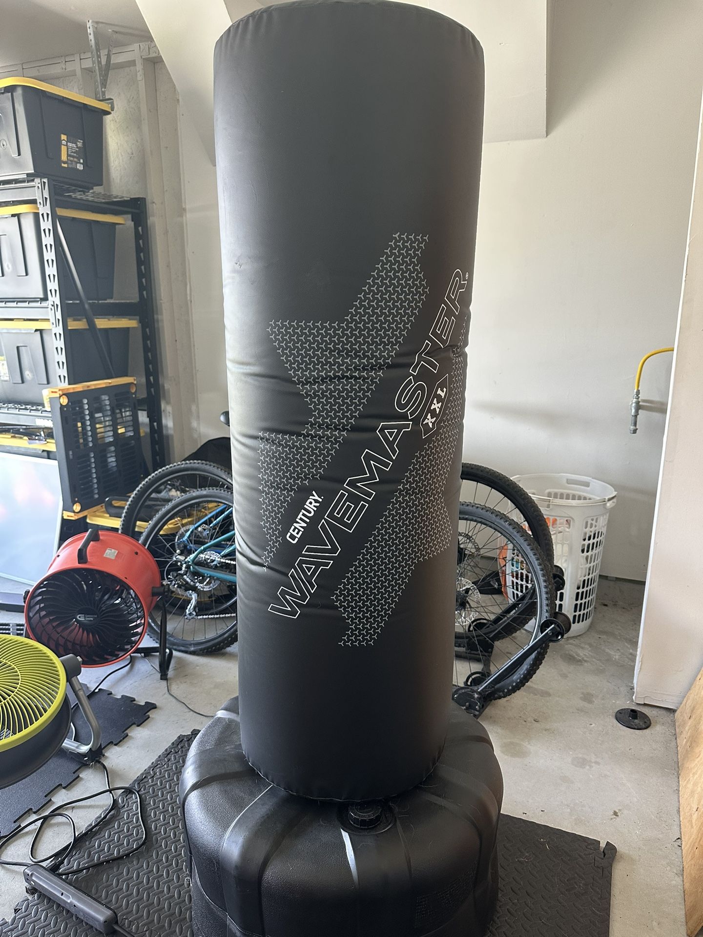 Century Wavemaster XXL Punching Bag