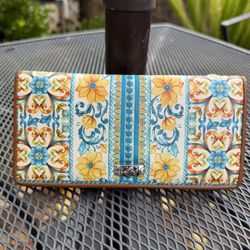 Brighton Wallet