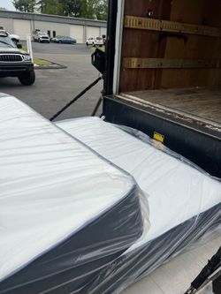 King mattress brand new Closeout deal limited stock