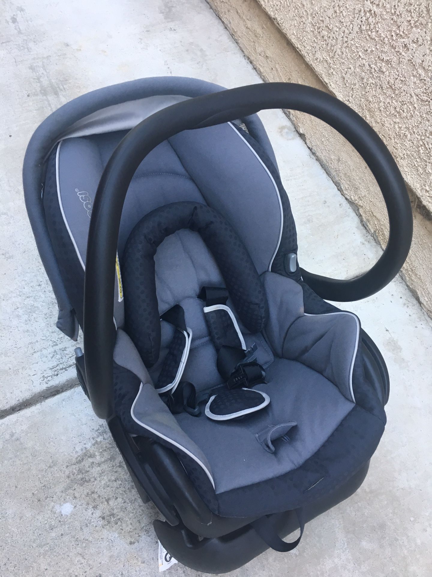 Used Maxi-Cosi 30 Infant Car Seat With Base, Grey Black, One Size