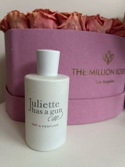 Juliet has a Gun perfume