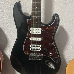 FENDER SQUIER STRATOCASTER WITH SEYMOUR DUNCAN PICKUPS
