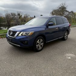 2017 Nissan Pathfinder