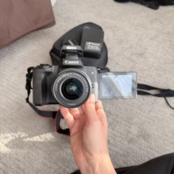 Canon M50 Vlogging Camera 