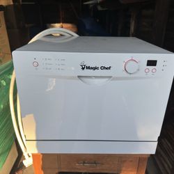 Countertop Dishwasher - Magic chef 