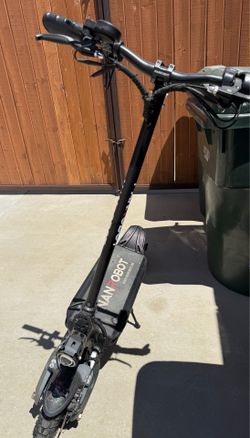 NanRobot e-scooter