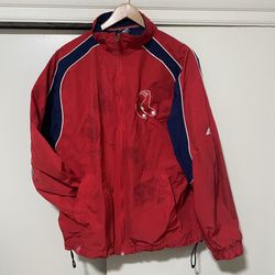 MEN'S LARGE BOSTON RED SOX MAJESTIC FULL-ZIP SHELL JACKET. RED BLUE EMBROIDERED LOGO  Good pre-owned condition. It does have some staining/discoloring
