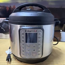 Instant Pot Duo Plus 60 9-in-1 Pressure Cooker - 6 Quart
