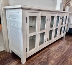 Beautiful sideboard for sale