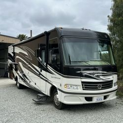 2013 Thor Daybreak Motorhome