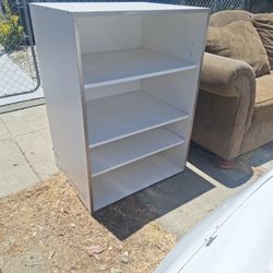 Free Furniture 