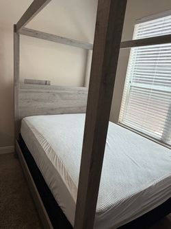 2Full size bed still like new