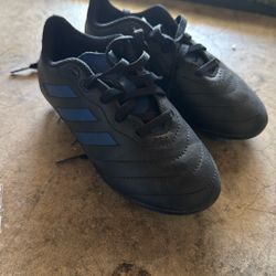 Soccer Cleats For Boys (size 12.5) - Addidas