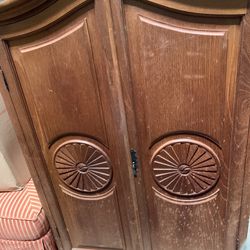 FREE Carved Wood Armoire With Brass Hardware Bring 2 People To Move