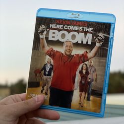 HERE COMES THE BOOM (BluRay, Like New) 