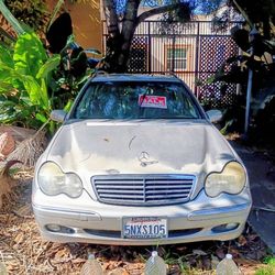 Mercedes  benz wagon-clem luxury  daily driver