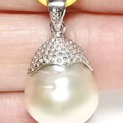 South sea pearl pendant 925 sterling silver