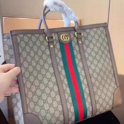 Tote 