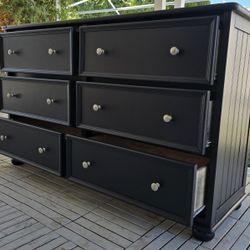 Very Nice Dresser